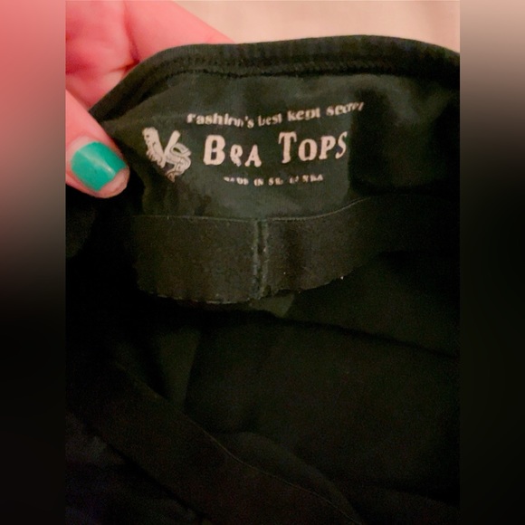 Simple black tank - Picture 4 of 4